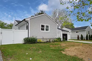 224 Hungry Harbor Rd, Valley Stream, NY 11581 - Photo 3