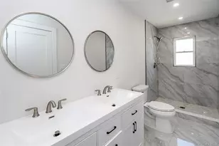 224 Hungry Harbor Rd, Valley Stream, NY 11581 - Photo 13