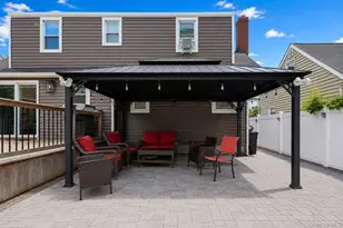 11 Chichester Rd, Huntington Station, NY 11746 - Photo 5