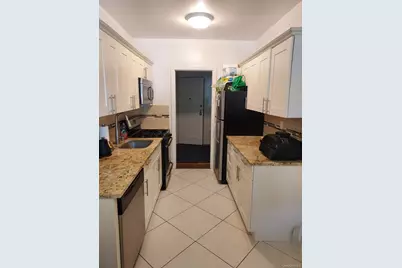 12 Hamilton Place #A8, Garden City, NY 11530 - Photo 3