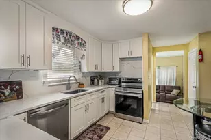 1060 Park Ave, Huntington, NY 11743 - Photo 9