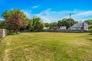 1060 Park Ave, Huntington, NY 11743 - Photo 31