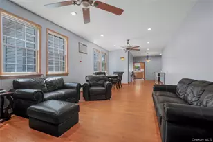 17 Oxford St, Malverne, NY 11565 - Photo 3