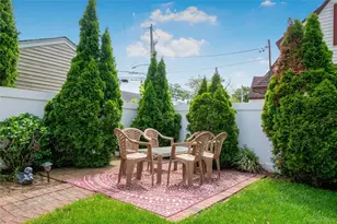 17 Oxford St, Malverne, NY 11565 - Photo 31