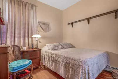 17 Oxford Street, Malverne, NY 11565 - Photo 29