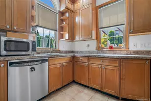 17 Oxford St, Malverne, NY 11565 - Photo 17