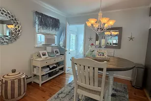 3 Commack Rd, Sound Beach, NY 11789 - Photo 9