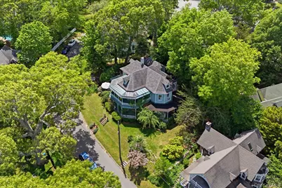 5 Spring Garden Avenue, Shelter Island Heights, NY 11965 - Photo 3