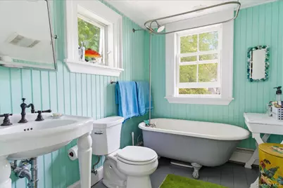 5 Spring Garden Avenue, Shelter Island Heights, NY 11965 - Photo 25