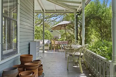 5 Spring Garden Avenue, Shelter Island Heights, NY 11965 - Photo 7
