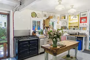 5 Spring Garden Ave, Shelter Island Heights, NY 11965 - Photo 11