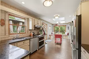 5 Millbrook Ct, Stony Brook, NY 11790 - Photo 9