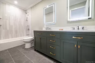 345 Christopher St, Oceanside, NY 11572 - Photo 21