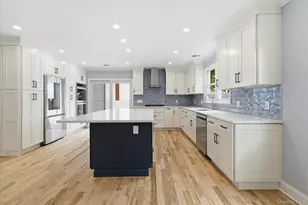 345 Christopher St, Oceanside, NY 11572 - Photo 11