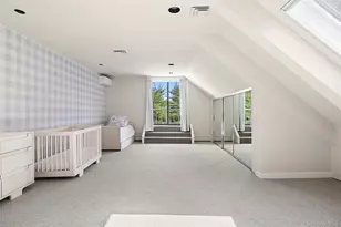 92 Old House Ln, Sands Point, NY 11050 - Photo 5
