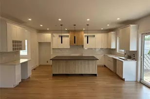 3986 William St, Seaford, NY 11783 - Photo 13