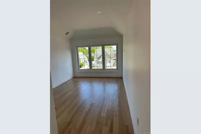 3986 William Street, Seaford, NY 11783 - Photo 5