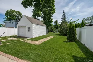 1735 Washington Ave, Seaford, NY 11783 - Photo 27
