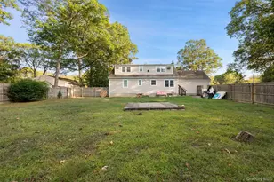 33 Echo Ave, Miller Place, NY 11764 - Photo 3