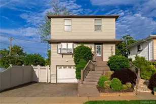 2575 Bayview Ave, Wantagh, NY 11793 - Photo 3