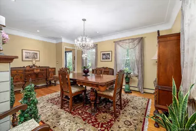 124 Peterhoff Avenue, Malverne, NY 11565 - Photo 7
