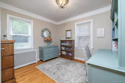 124 Peterhoff Avenue, Malverne, NY 11565 - Photo 13