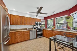 12 Hampton Way, Woodbury, NY 11797 - Photo 3