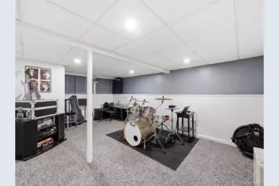 123 Meroke Lane, East Islip, NY 11730 - Photo 25