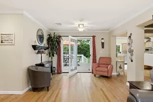 123 Meroke Ln, East Islip, NY 11730 - Photo 15