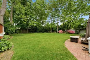 123 Meroke Ln, East Islip, NY 11730 - Photo 31
