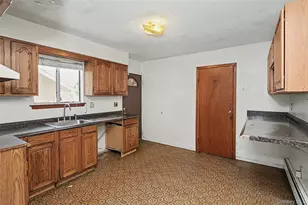 4 Patricia Ct, Bethpage, NY 11714 - Photo 21