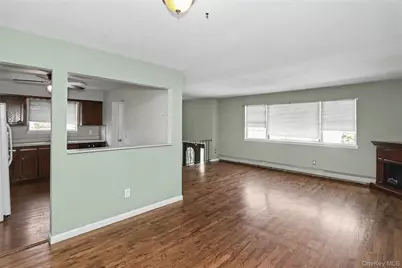 4 Patricia Court, Bethpage, NY 11714 - Photo 11