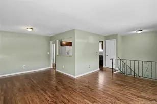 4 Patricia Ct, Bethpage, NY 11714 - Photo 7