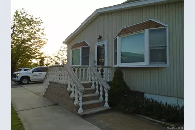 306 Seagirt Avenue, Far Rockaway, NY 11691 - Photo 35