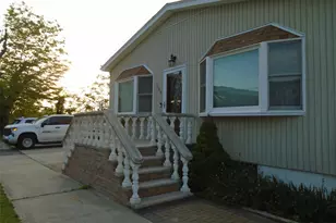 3-06 Seagirt Ave, Far Rockaway, NY 11691 - Photo 35