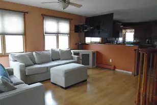 3-06 Seagirt Ave, Far Rockaway, NY 11691 - Photo 9
