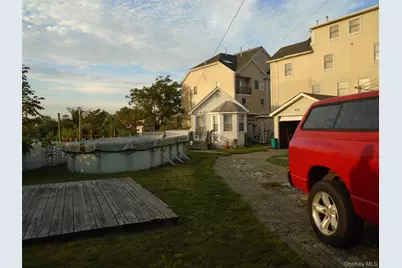 306 Seagirt Avenue, Far Rockaway, NY 11691 - Photo 39