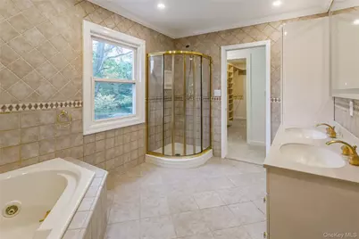 1566 Pebble Lane, Hewlett, NY 11557 - Photo 31