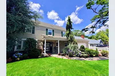 1566 Pebble Lane, Hewlett, NY 11557 - Photo 3