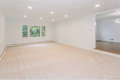1566 Pebble Lane, Hewlett, NY 11557 - Photo 19