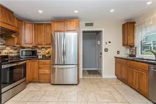 33 Heritage Hills, Somers, NY 10589 - Photo 11