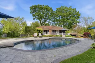 37 McKay Rd, Huntington Station, NY 11746 - Photo 33