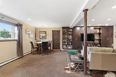 37 McKay Road, Huntington Station, NY 11746 - Photo 23