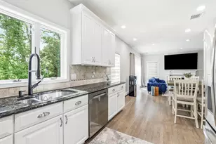 127 Fairfax Ave, Hawthorne, NY 10532 - Photo 11