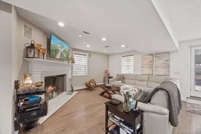1231 Lydig Avenue, Bronx, NY 10461 - Photo 15