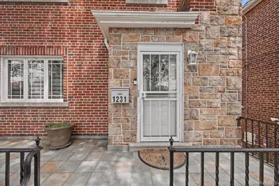 1231 Lydig Avenue, Bronx, NY 10461 - Photo 5