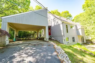 14 Sylvester Rd, Wading River, NY 11792 - Photo 17