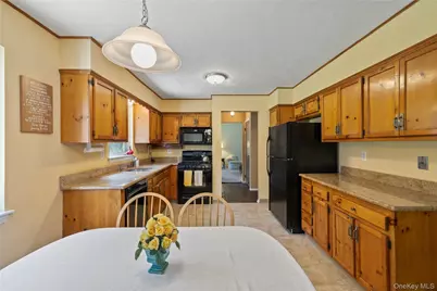 5 Daisy Court, Airmont, NY 10901 - Photo 13