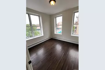 87-16 Britton Avenue, Elmhurst, NY 11373 - Photo 11