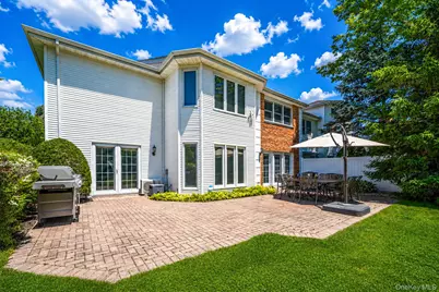 86 Hamlet Drive, Commack, NY 11725 - Photo 31